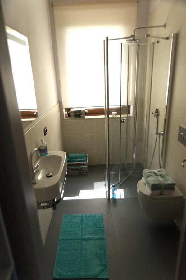 Bouganville Room Castelnuovo del Garda Eksteriør bilde