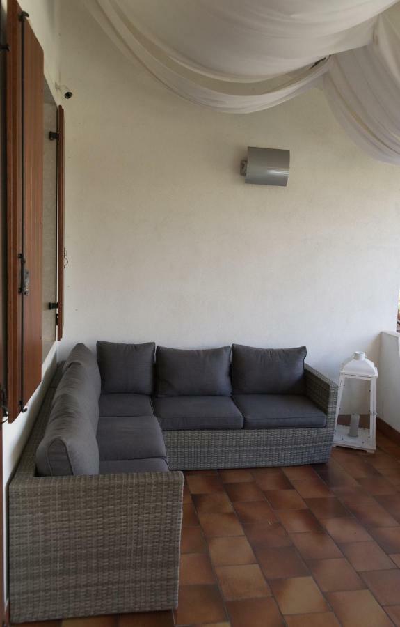 Bouganville Room Castelnuovo del Garda Eksteriør bilde